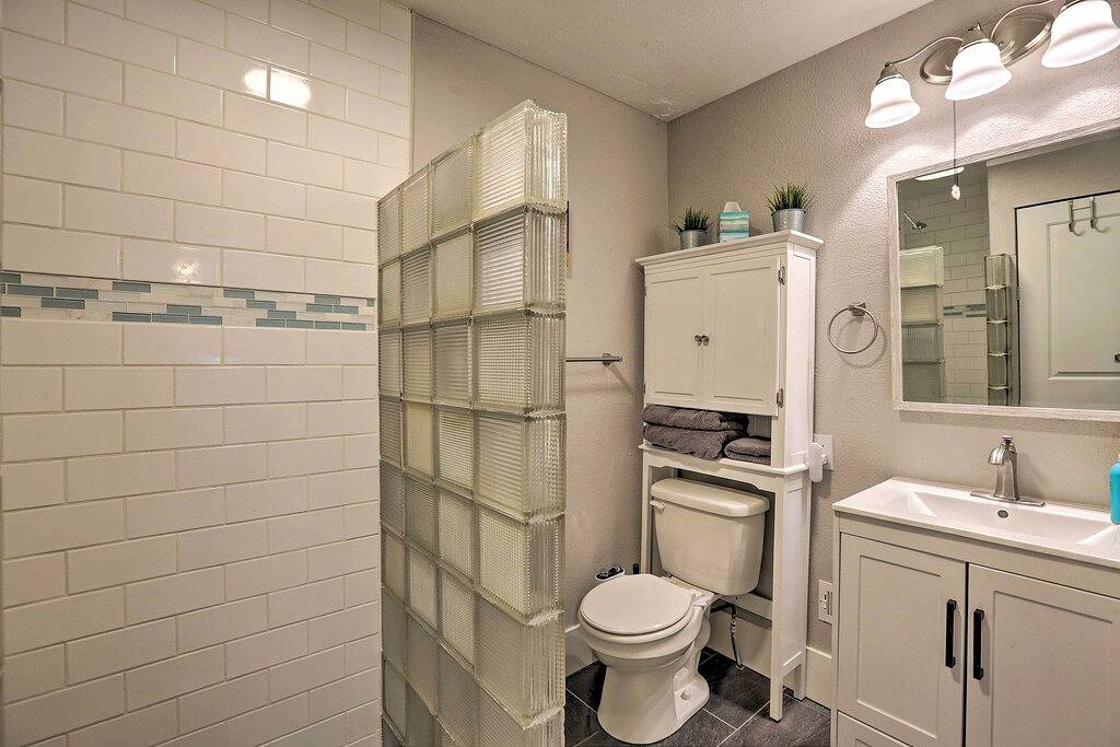 2 Mi to Dtwn: Home w/ Hot Tub in Denver! in Wheat Ridge, Jefferson County