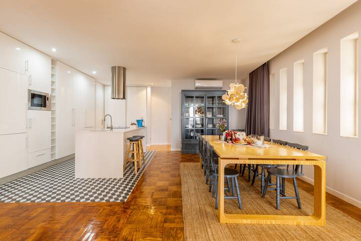 Apartamento de férias para 15 pessoas, com Varanda no Porto