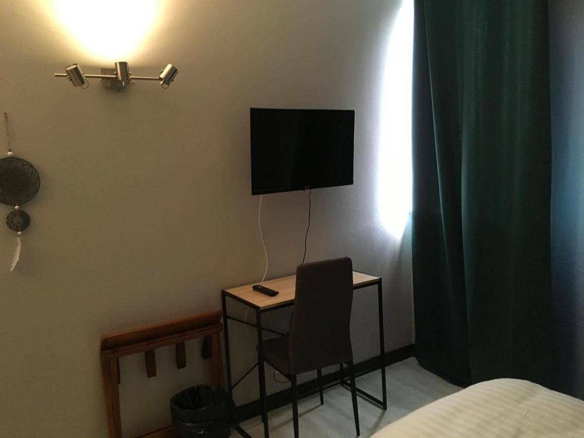 Standard Single Room in Montargis, Région de Montargis