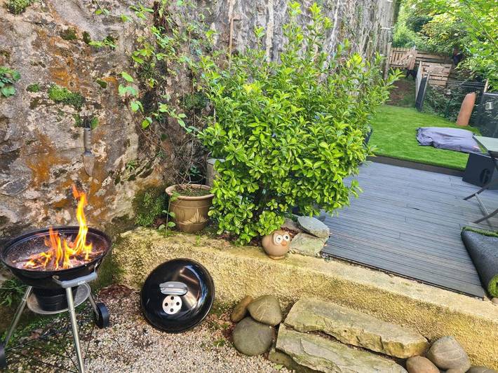 Gîte pour 4 personnes, avec vue ainsi que terrasse et jardin dans Office De Tourisme Des Eaux Bonnes - 3