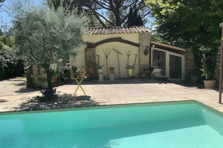 Chambre d’hôte pour 4 personnes, avec Jardin dans Parc naturel régional du Luberon