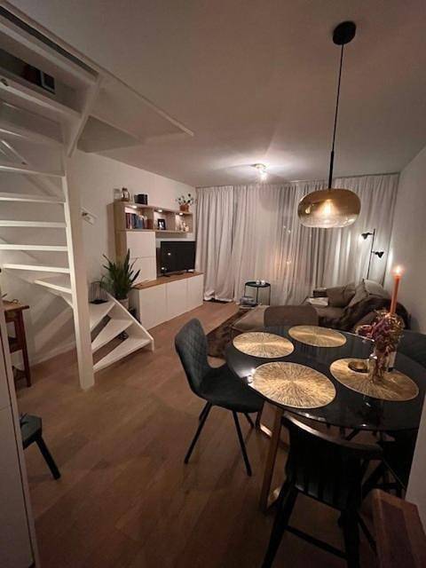 Appartement de vacances pour 4 personnes, avec Terrasse et Jardin