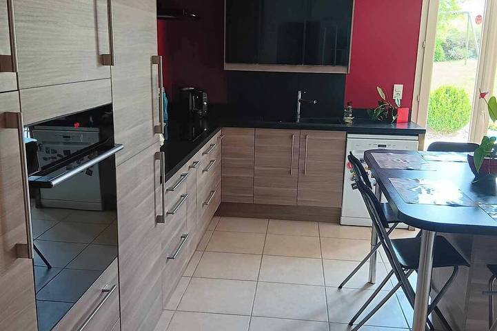 Gîte pour 7 personnes dans Poivres