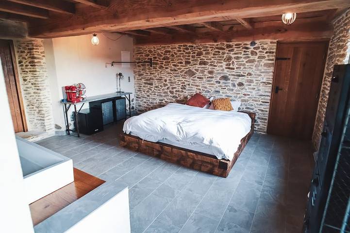 Location de vacances pour 8 personnes, avec jardin à Sainte-Cécile-d'Andorge - 4