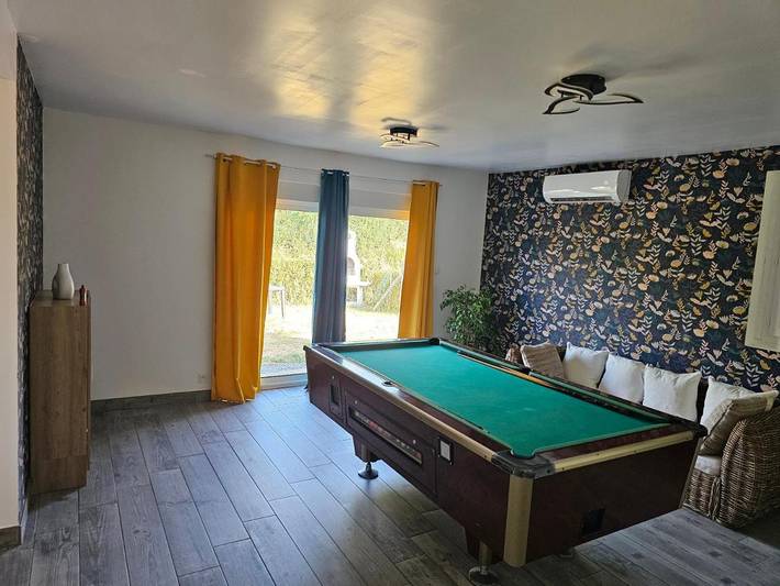 Location de vacances pour 4 personnes, avec Terrasse et Jardin à Paray-le-Frésil - 2