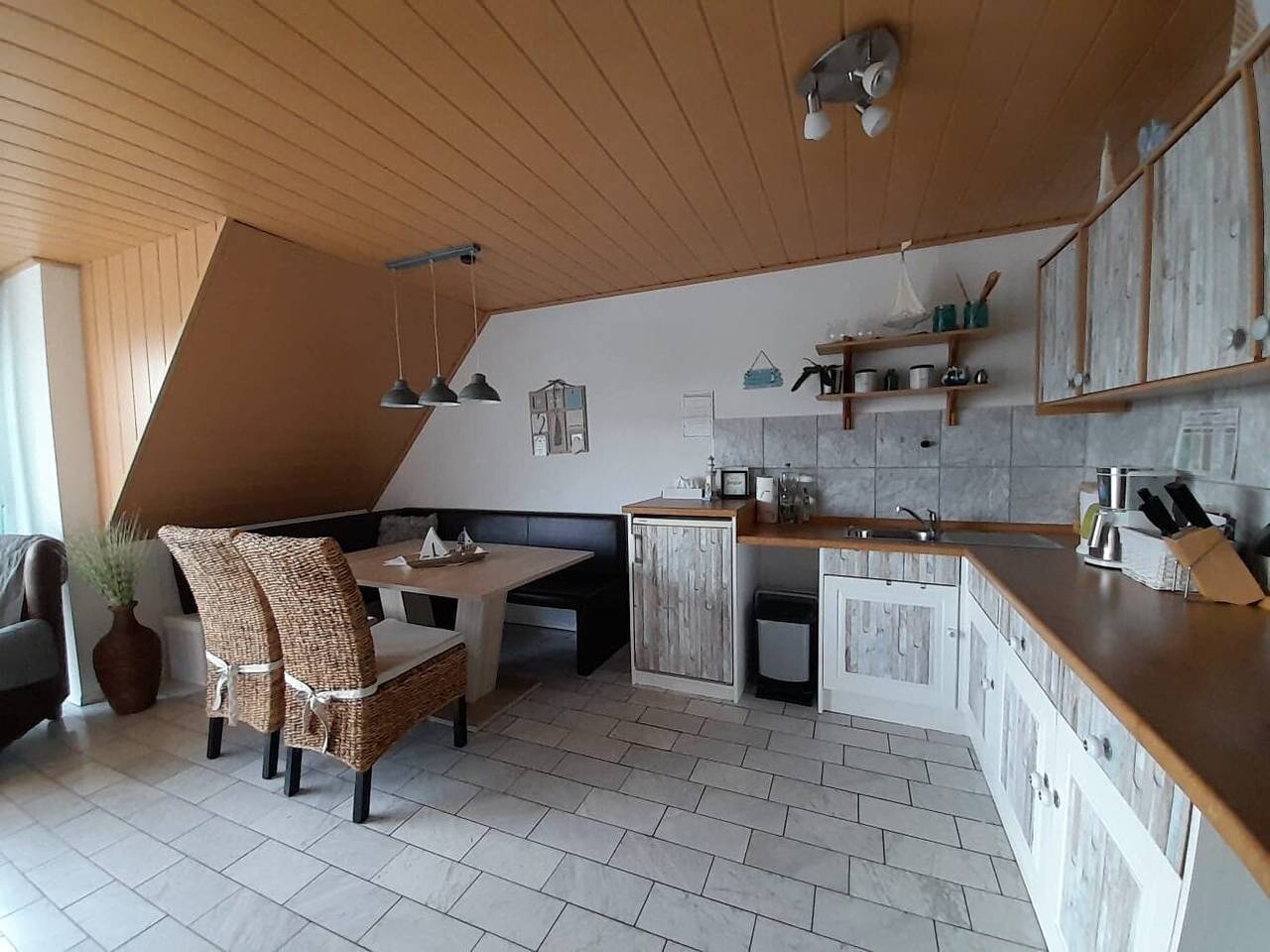 Ganze Wohnung, Ferienwohnung 'Fewo 1 - Seehaus Hoyer' mit Balkon und Wi-Fi in Gunzenhausen, Fränkisches Seenland