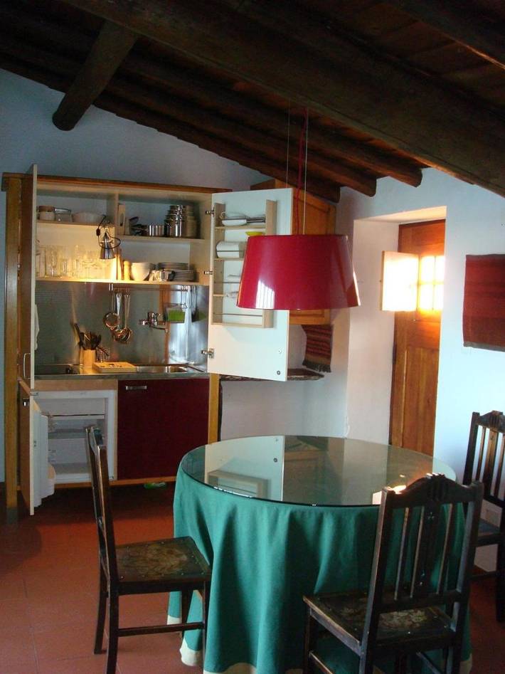 Location de vacances pour 4 personnes, avec jardin et piscine ainsi que vue sur le lac et vue à Moura - 4