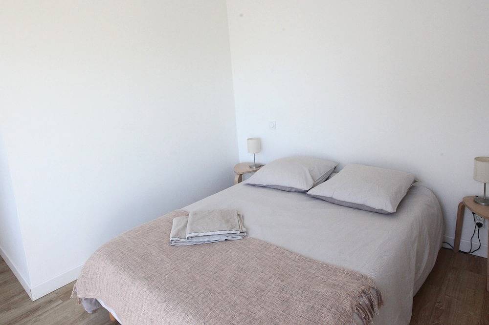 Superb Architect Villa 500 m Beach in Royan, Côte de Beauté