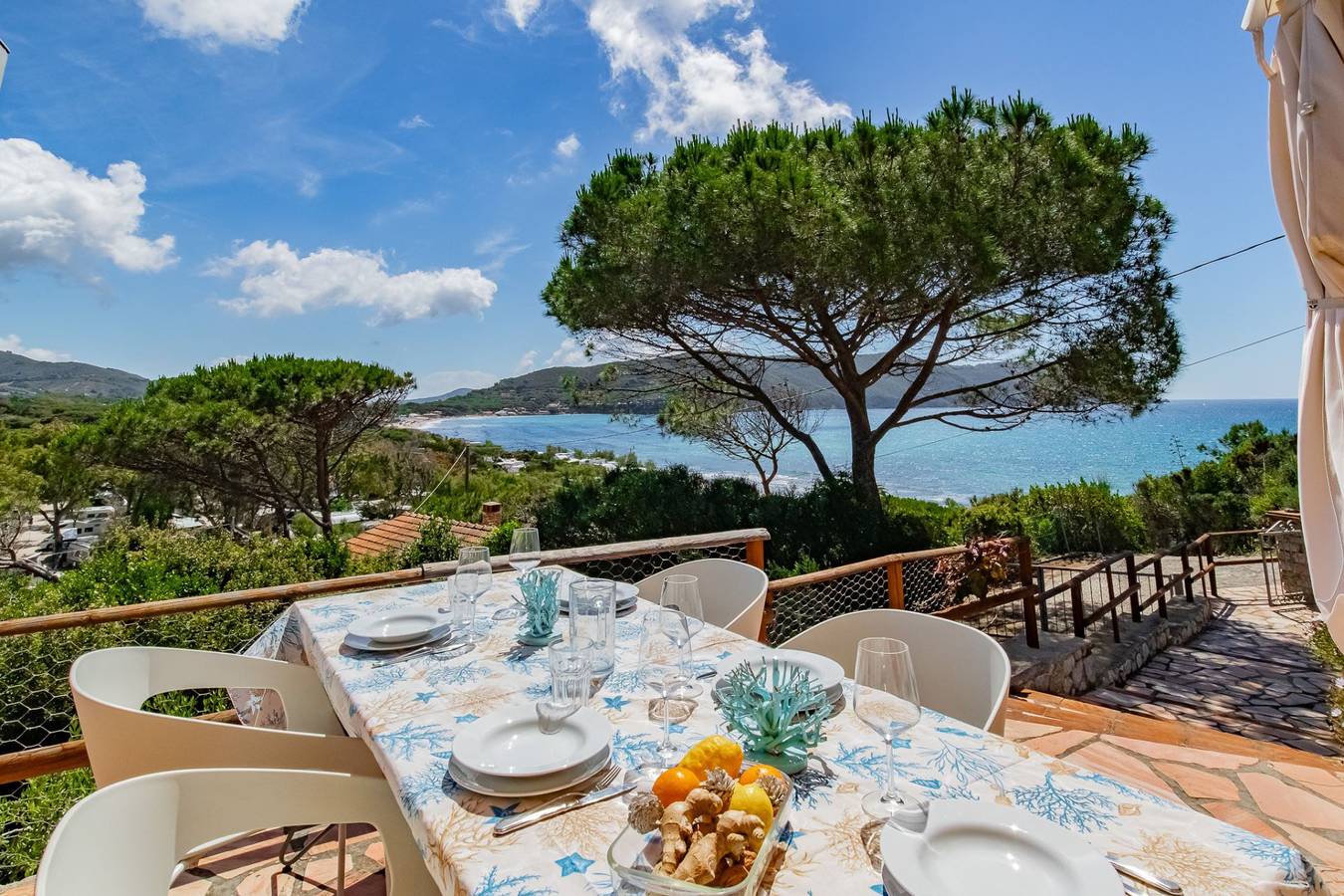Villa für 4 Personen mit Terrasse in Lacona, Elba