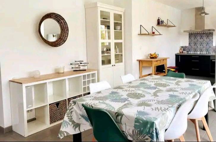 Maison d’hôte pour 6 personnes, avec terrasse ainsi que piscine et jardin à Talmont-Saint-Hilaire - 2