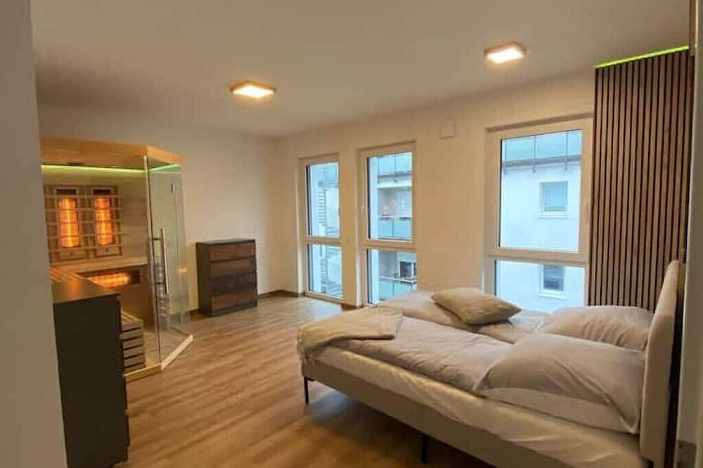 Ganze Wohnung, Luxuri√∂se Wohnung am Flussufer mit Infrarotsauna in Echternacherbrück, Eifelkreis Bitburg-Prüm