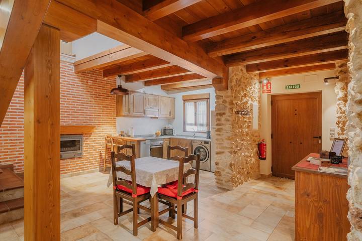 El Señorio De Los Fonseca, casa rural con piscina, 5 habitaciones en Coca, Segovia in Coca , Provincia de Segovia