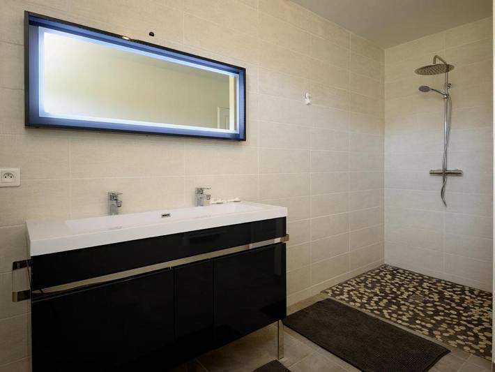 Location de vacances pour 10 personnes, avec terrasse dans Valigny - 4