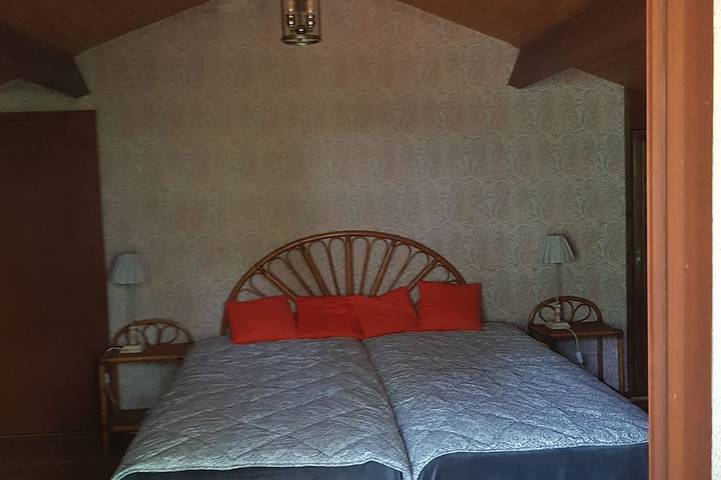 Location de vacances pour 10 personnes, avec jardin et balcon, animaux acceptés à Saint-Vivien-de-Médoc - 3