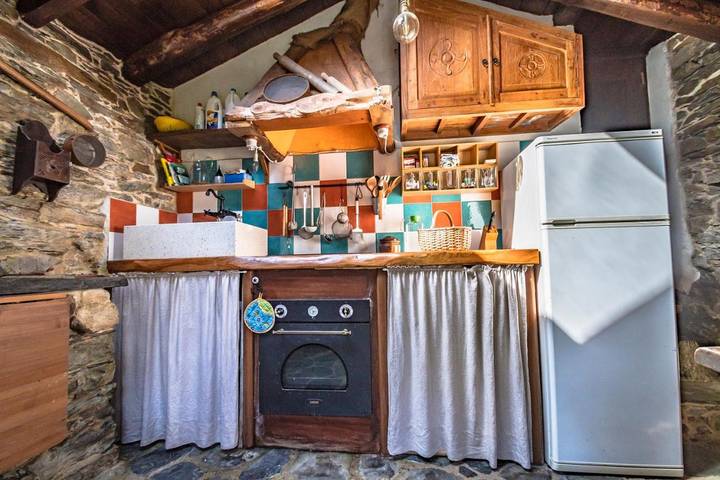 Casa rural para 2 personas, con jardín y vistas en Navia - 2