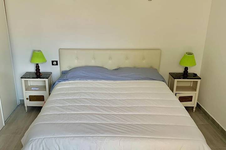 Location de vacances pour 6 personnes, avec piscine et jardin à Tourrette-Levens - 3