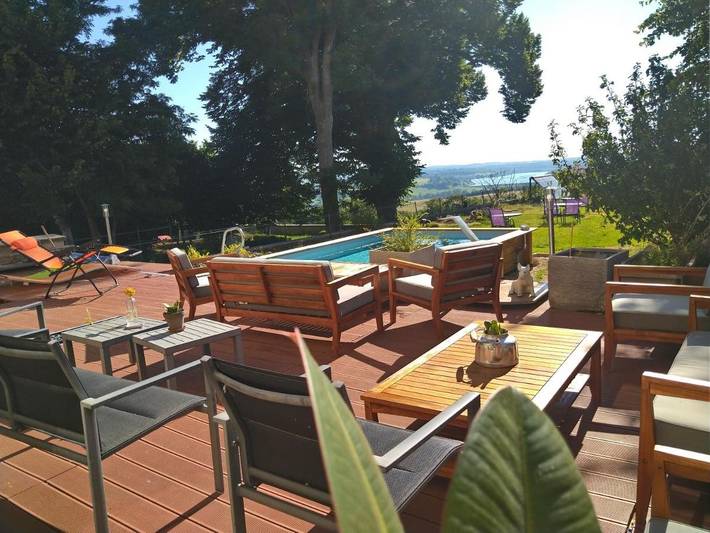 Chambre d’hôte pour 2 personnes, avec Terrasse ainsi que Jardin et Piscine