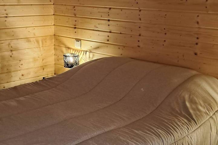 Gîte pour 3 personnes, avec piscine à Faucon - 2