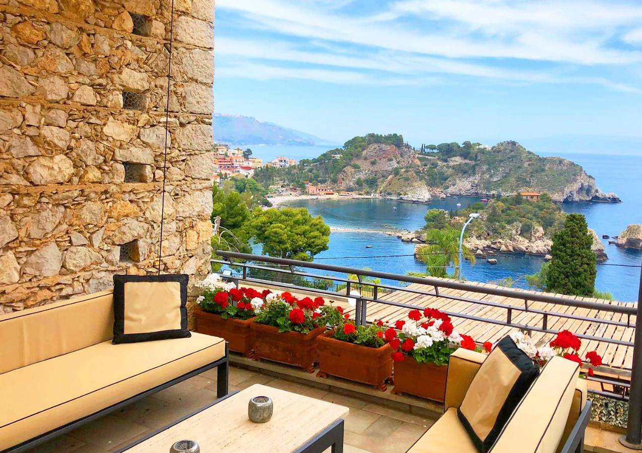Villa with Private Pool in Taormina, Messina Province