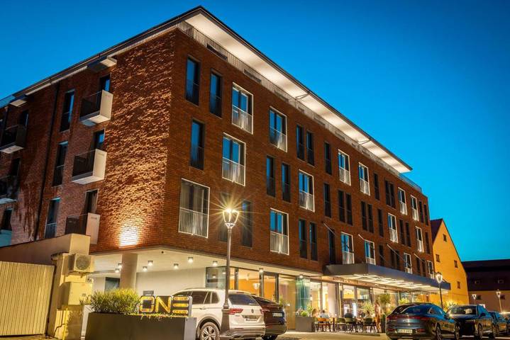 Hôtel pour 4 personnes, avec balcon et vue à Alba (Romania)