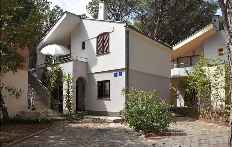 Ferienwohnung für 6 Personen, mit Terrasse und Garten - 1