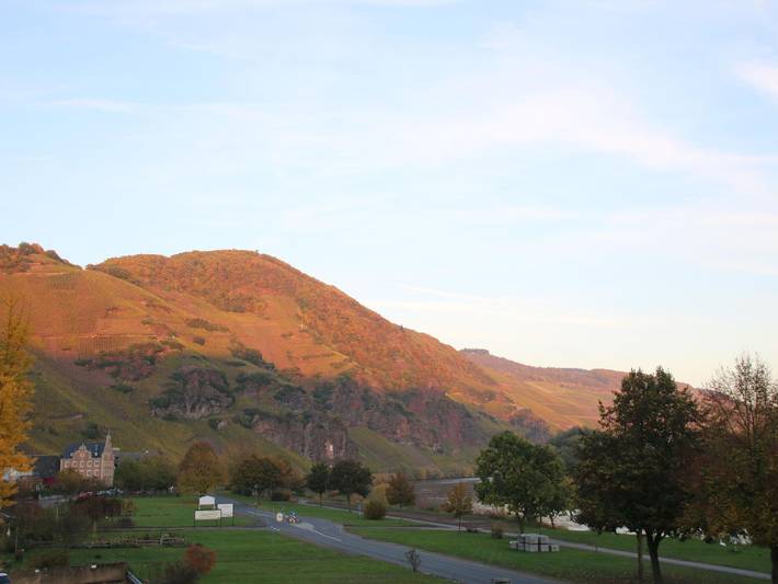 Ferienwohnung für 2 Personen, mit Balkon in Ürzig - 2