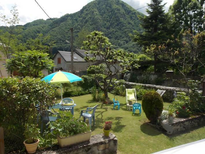 Gite Pyrénées Ariège Ustou – All-Season Rental in Ustou, Parc naturel régional des Pyrénées ariégeoises