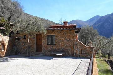 Gîte pour 6 personnes, avec jacuzzi, animaux acceptés à Breil-sur-Roya