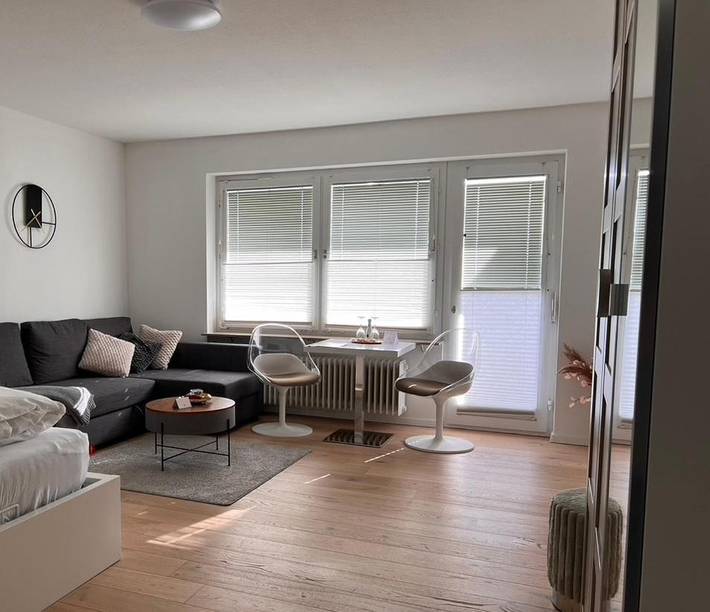 Ferienwohnung für 2 Personen, mit Balkon und Ausblick in Neubulach
