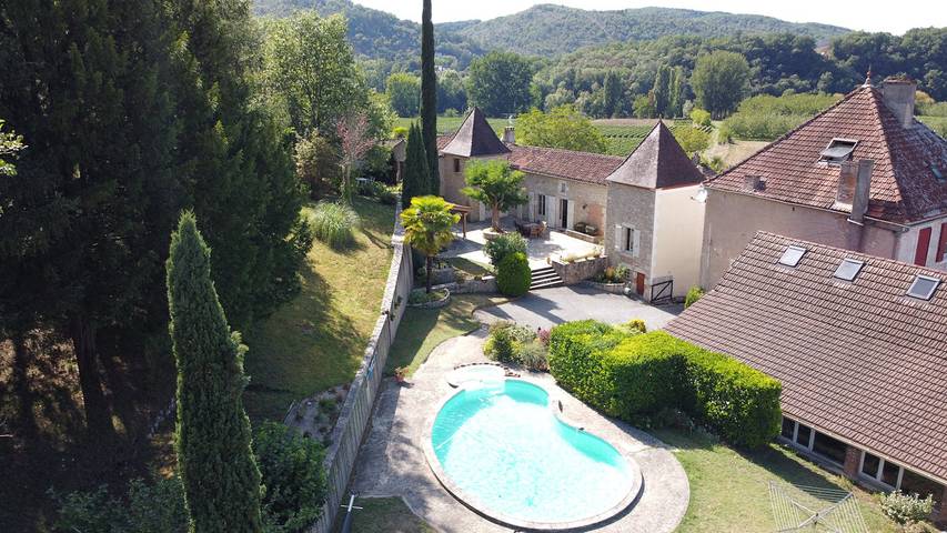 Chambre d’hôte pour 3 personnes, avec jardin et piscine