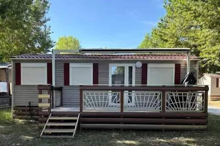 Camping pour 5 personnes dans Saint-Aygulf