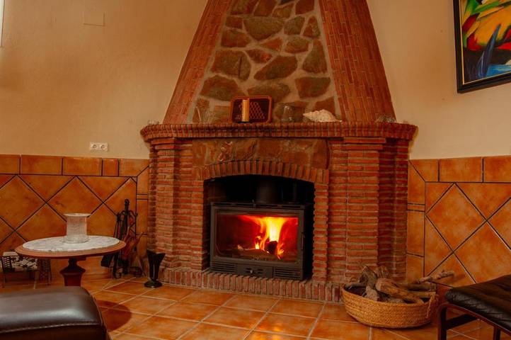 Casa rural para 2 personas, con vistas además de piscina y jardín en Moclín - 2