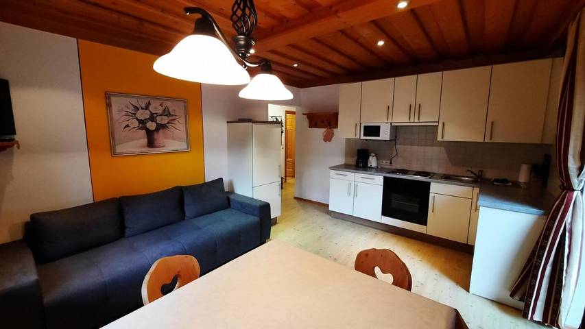 Ferienwohnung für 4 Personen, mit Balkon und Terrasse sowie Garten und Ausblick in St. Peter am Kammersberg - 2