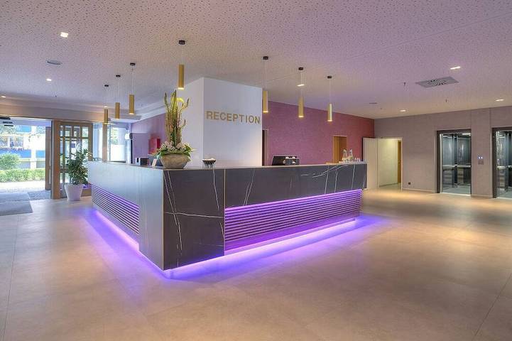 Hotel para 2 personas, con jardín - 1