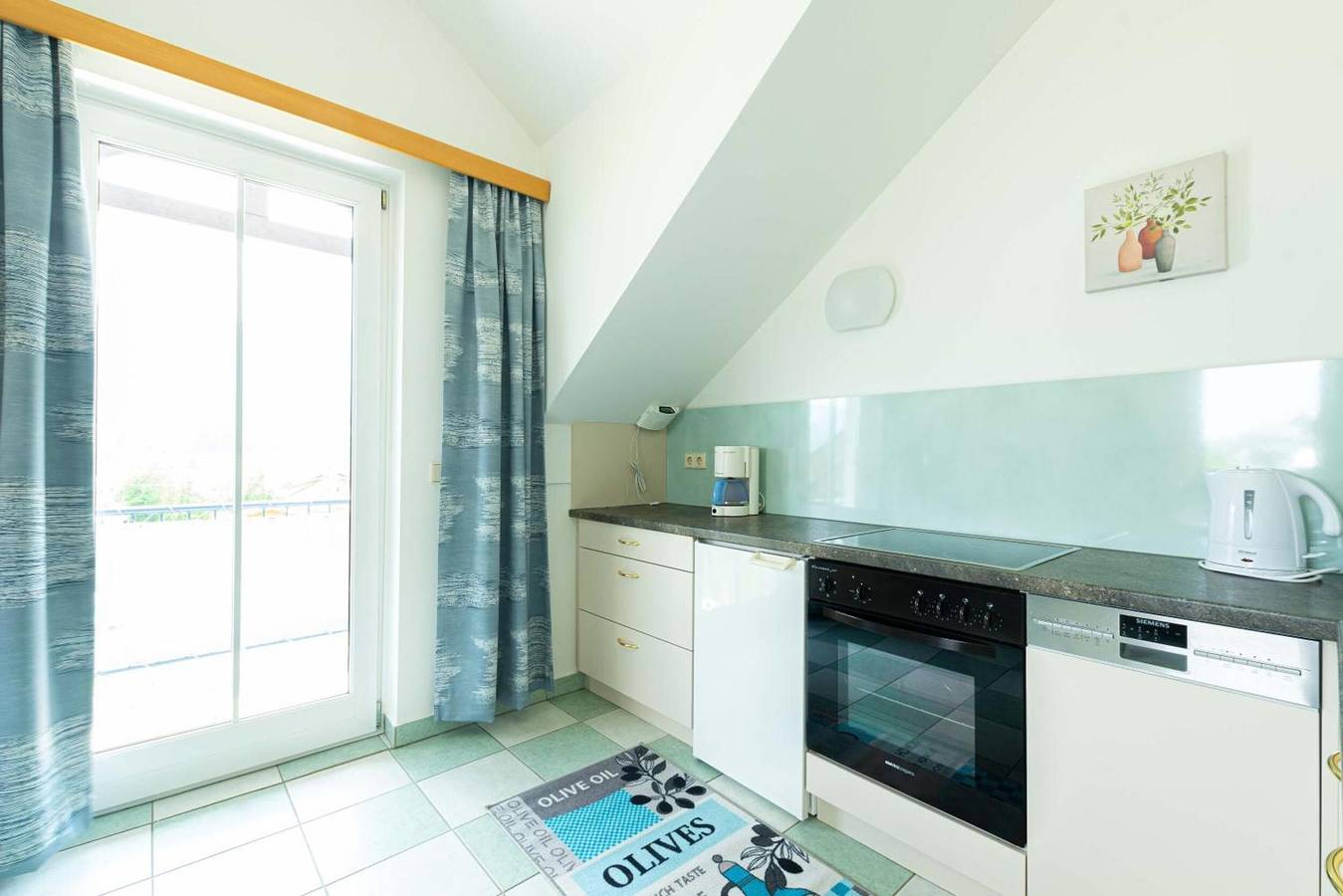 Ganze Wohnung, Apartment 'Isabelle Sky' mit Seeblick, Gemeinschaftsgarten und Wlan in Hermagor, Hermagor-Pressegger See