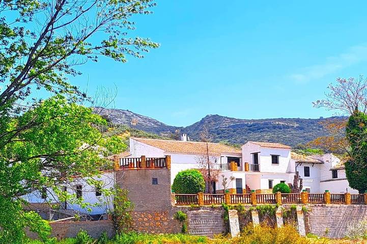Cottage für 13 Personen, mit Pool und Balkon - 1