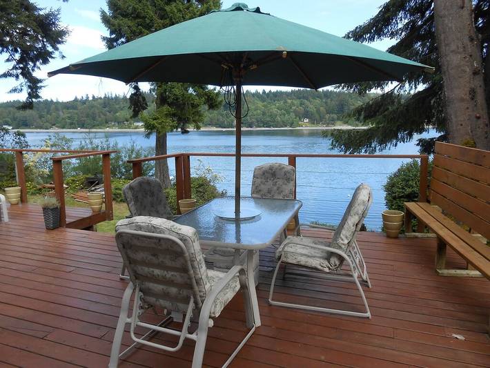 Vacation house for 8 people, with yard, with pets in Washington