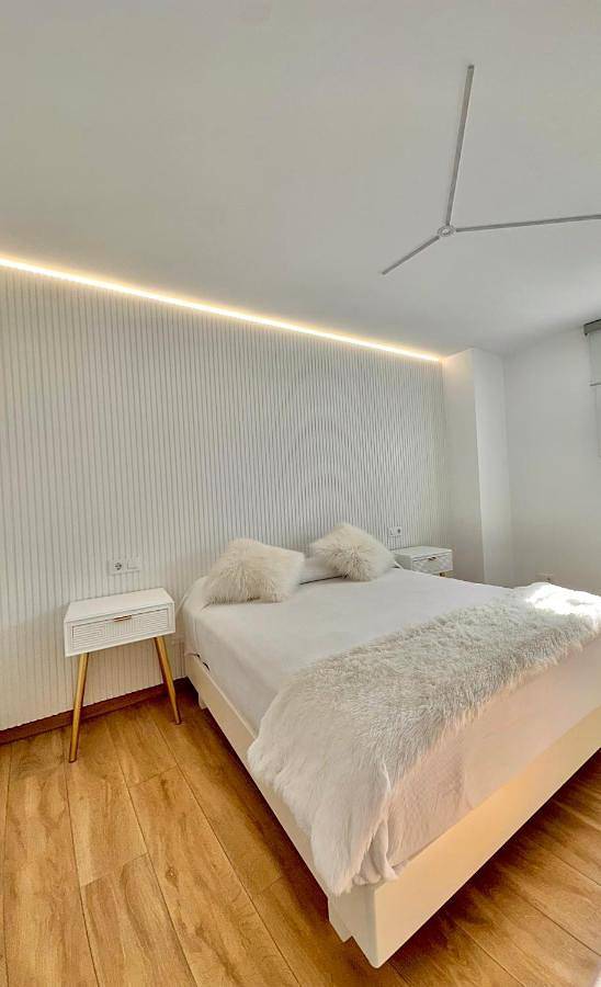 Casa de huéspuedes para 4 personas, con jardín en Cee