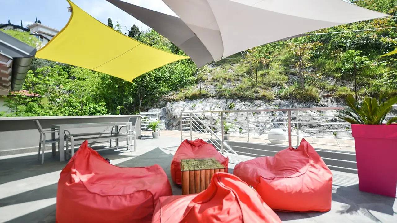 Entire holiday apartment, Holiday apartment for 2 people with balcony in Torbole, Nago-Torbole