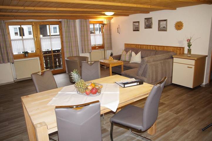 Ferienwohnung für 5 Personen, mit Balkon und Terrasse sowie Garten und Sauna in Hörnerdörfer - 4