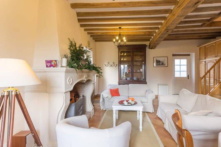Gîte pour 6 personnes, avec terrasse et jardin à Les Essarts-le-Roi