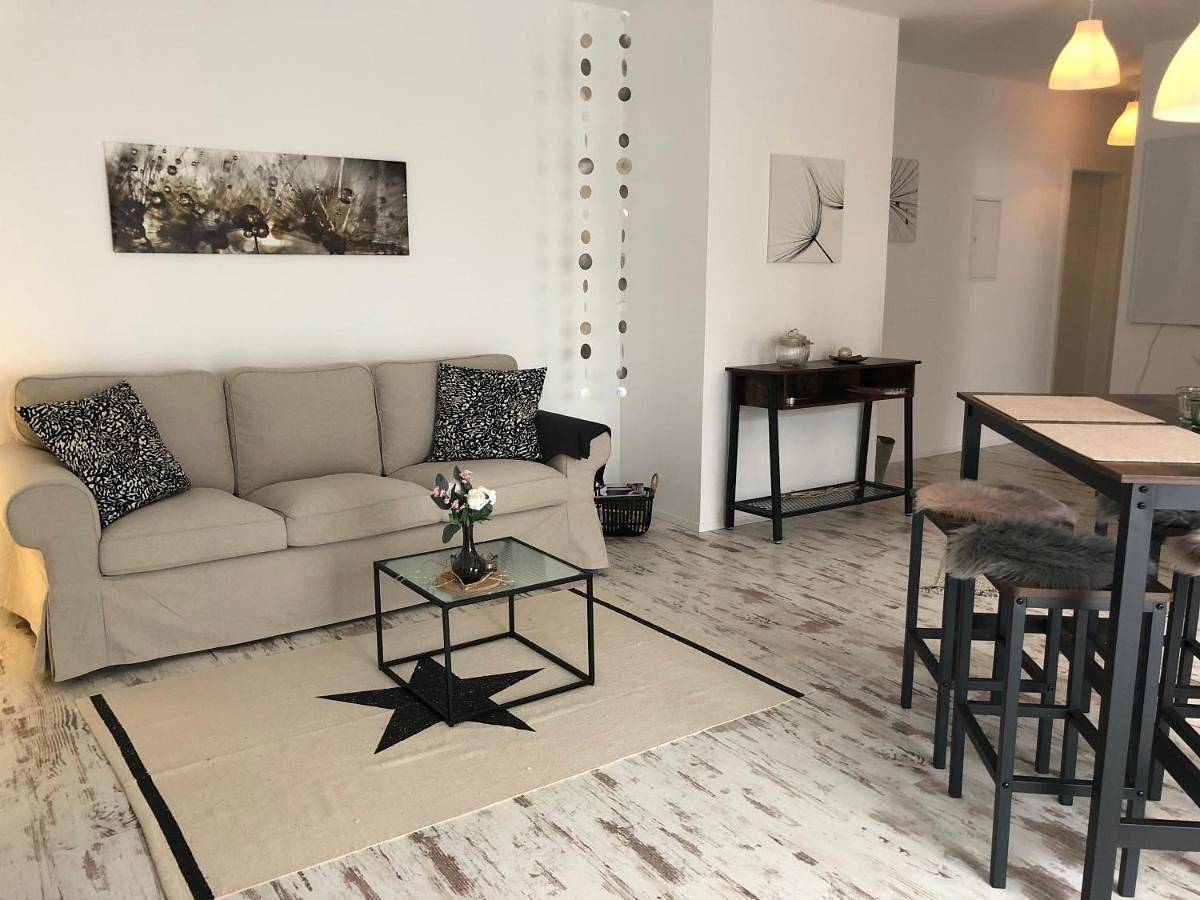 Ganze Wohnung, Schöne Ferienwohnung nahe Heidelberg in Bammental, Kurpfalz
