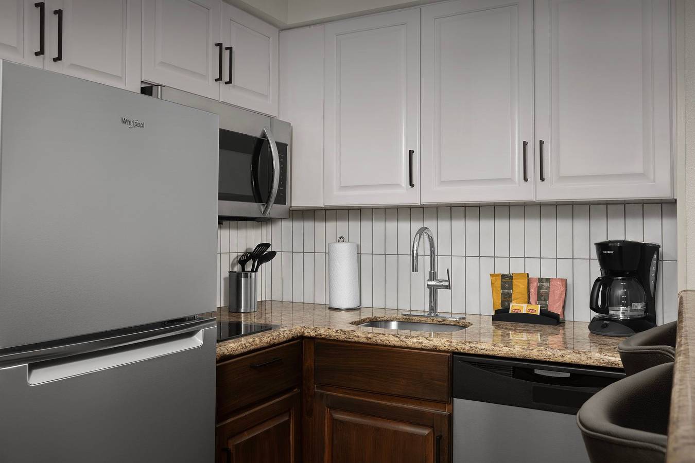 Entire studio, Staybridge Suites Raleigh Arpt-Morrisville in Wake County