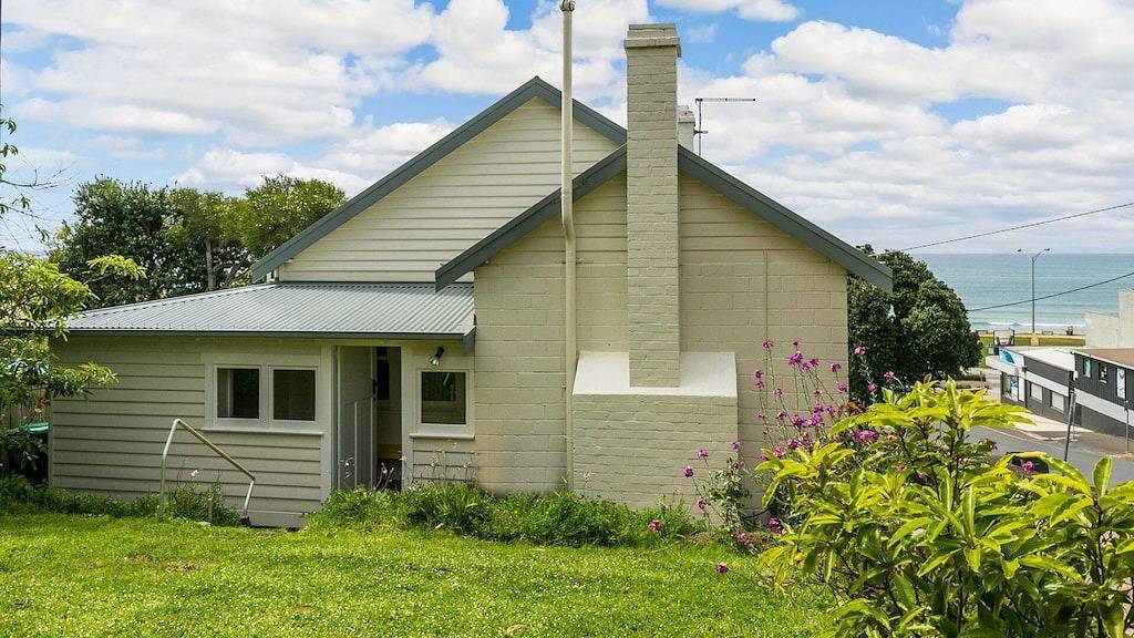 Holiday Home for 4 People in Lorne, Surf Coast Shire
