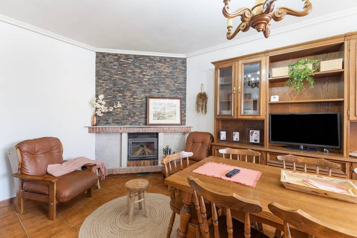 Casa Vacacional 'La Casona De Sacramenia' con Balcón in Sacramenia, Provincia de Segovia