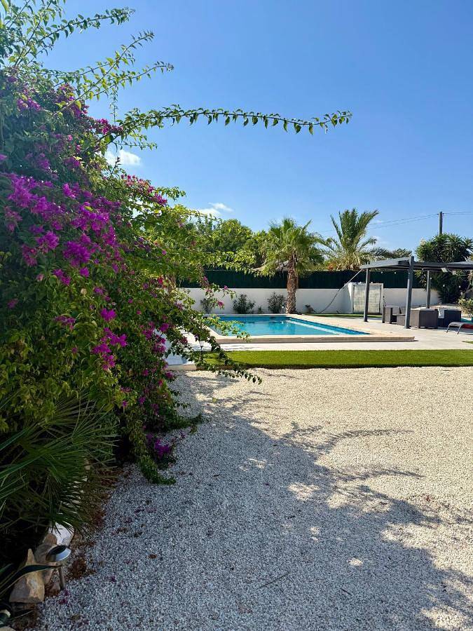 Location de vacances pour 7 personnes, avec jardin et terrasse ainsi que piscine et vue à Crevillent - 4