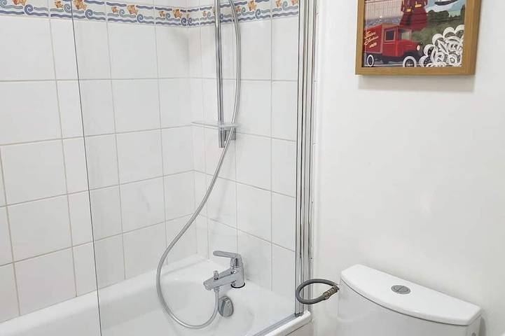 Entire apartment, Le 28 : Studio - Terrace & Garden (Near Tram) in Valenciennes, Valenciennes region