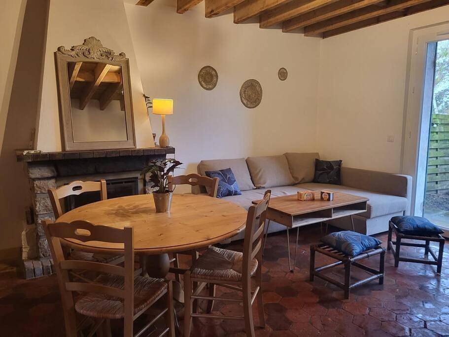 One-Bedroom House in Boissise-la-Bertrand, Seine-et-Marne