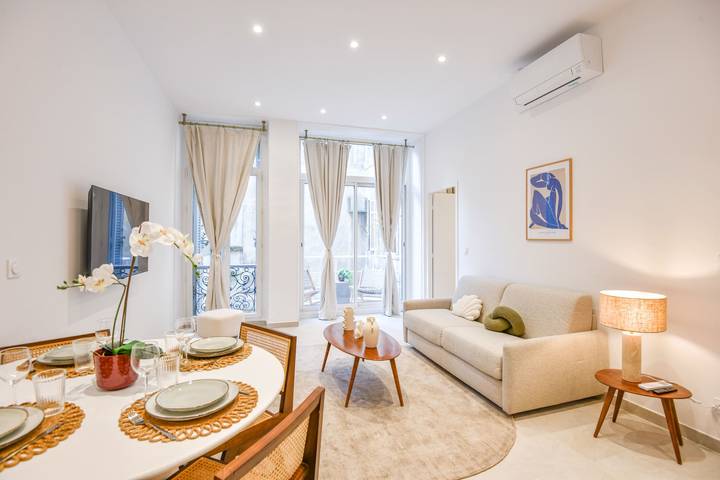 Gîte pour 4 personnes, avec balcon, adapté aux familles dans Gare De Marseille Saint Charles