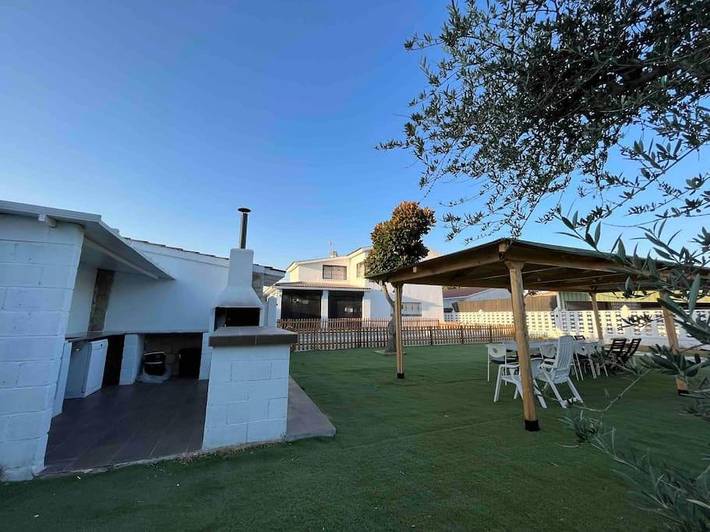 Chalet para 14 personas, con Balcón y Terraza además de Jardín y Piscina en Provincia de Madrid - 3